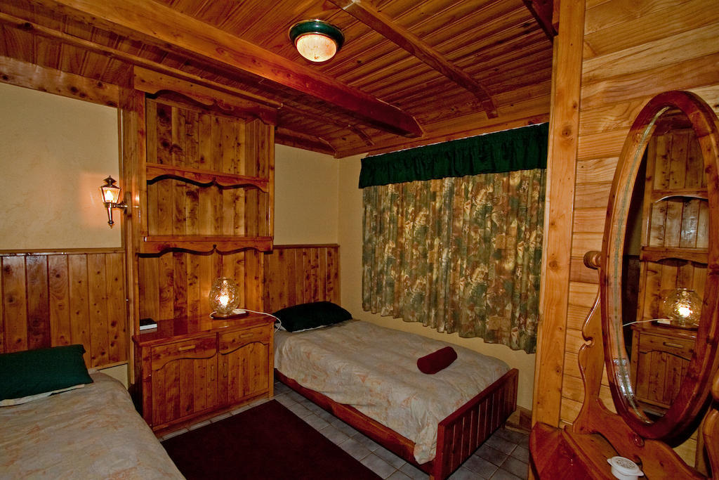 Rainbow Lodge Belfast Room photo